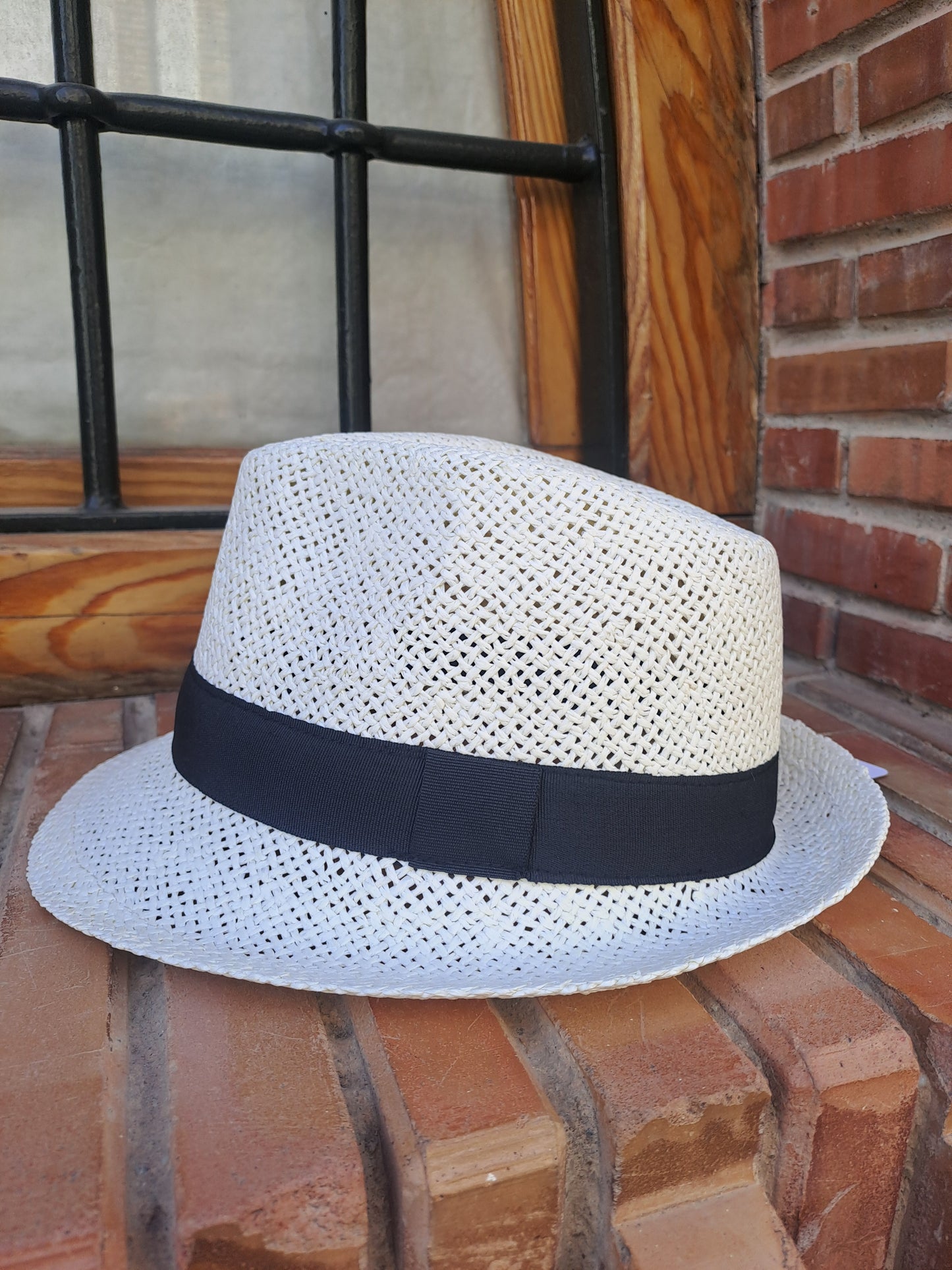 Sombrero calado beig