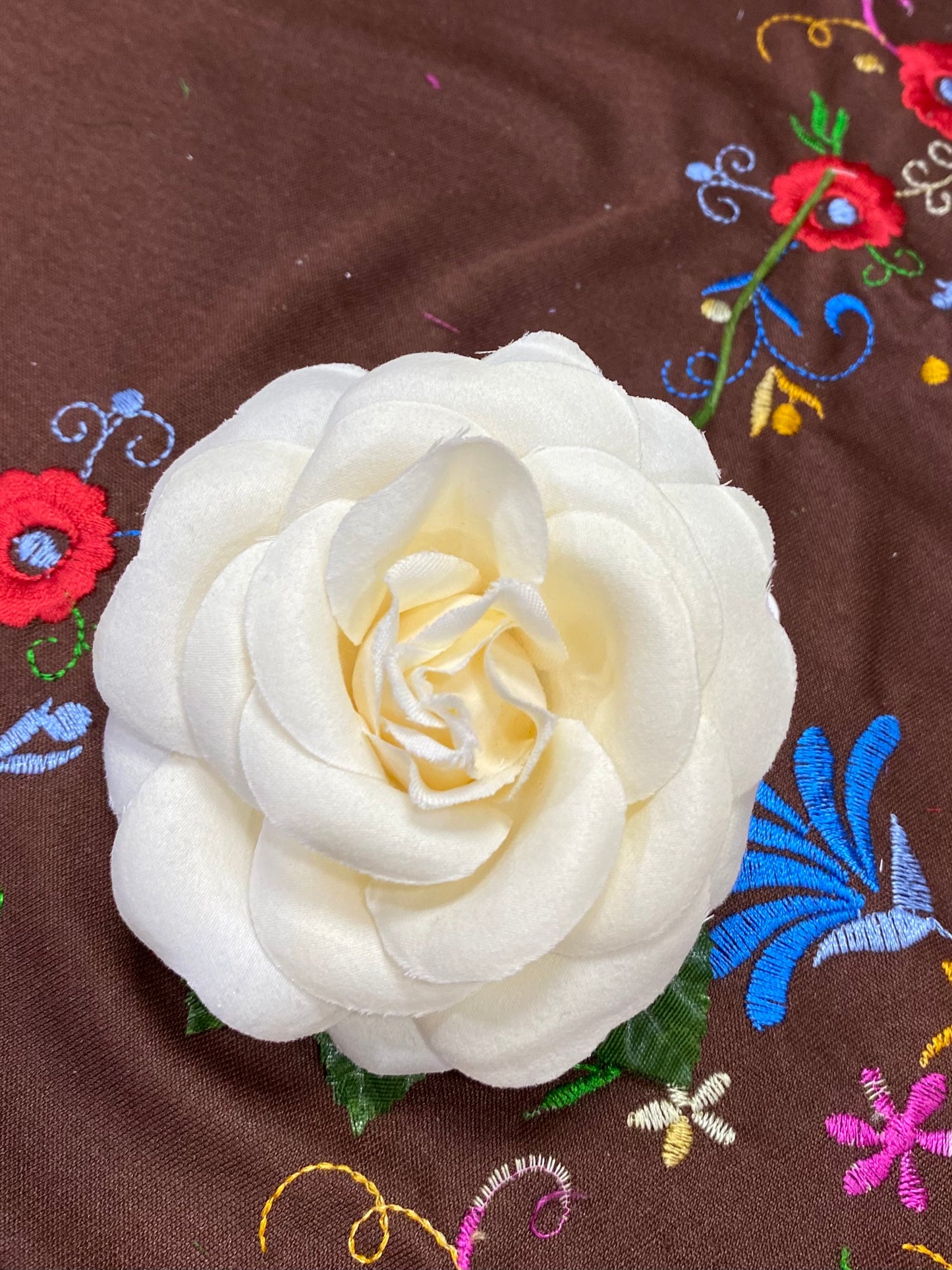 Rosa Blanco Roto
